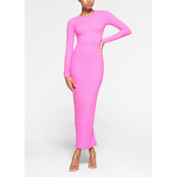 NWT SOLD OUT! SKIMS FITS EVERYBODY LONG SLEEVE MAXI DRESS NEON ORCHID SZ LARGE - Picture 1 of 7
